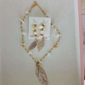 Fifth Avemue Collection Elegant Gold and White Jewelry Set